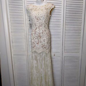 Sherri Hill White Nude Lace Wedding Pageant Prom Gala Formal size 6 Mermaid NWOT